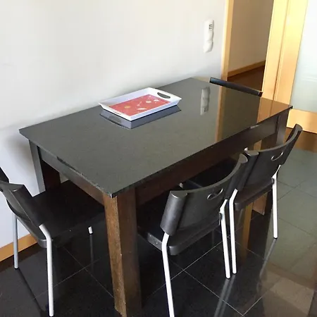 Vn Mountain Views Porto Villa *